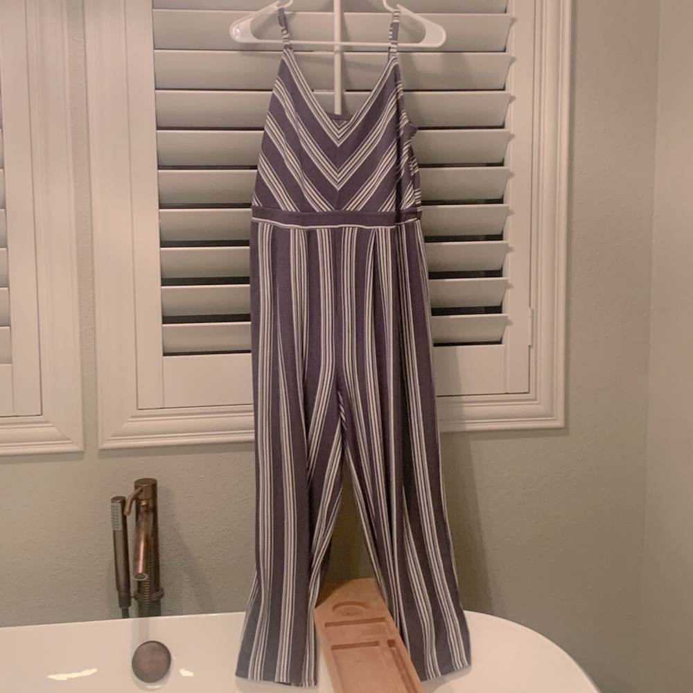 Striped romper/jumpsuit